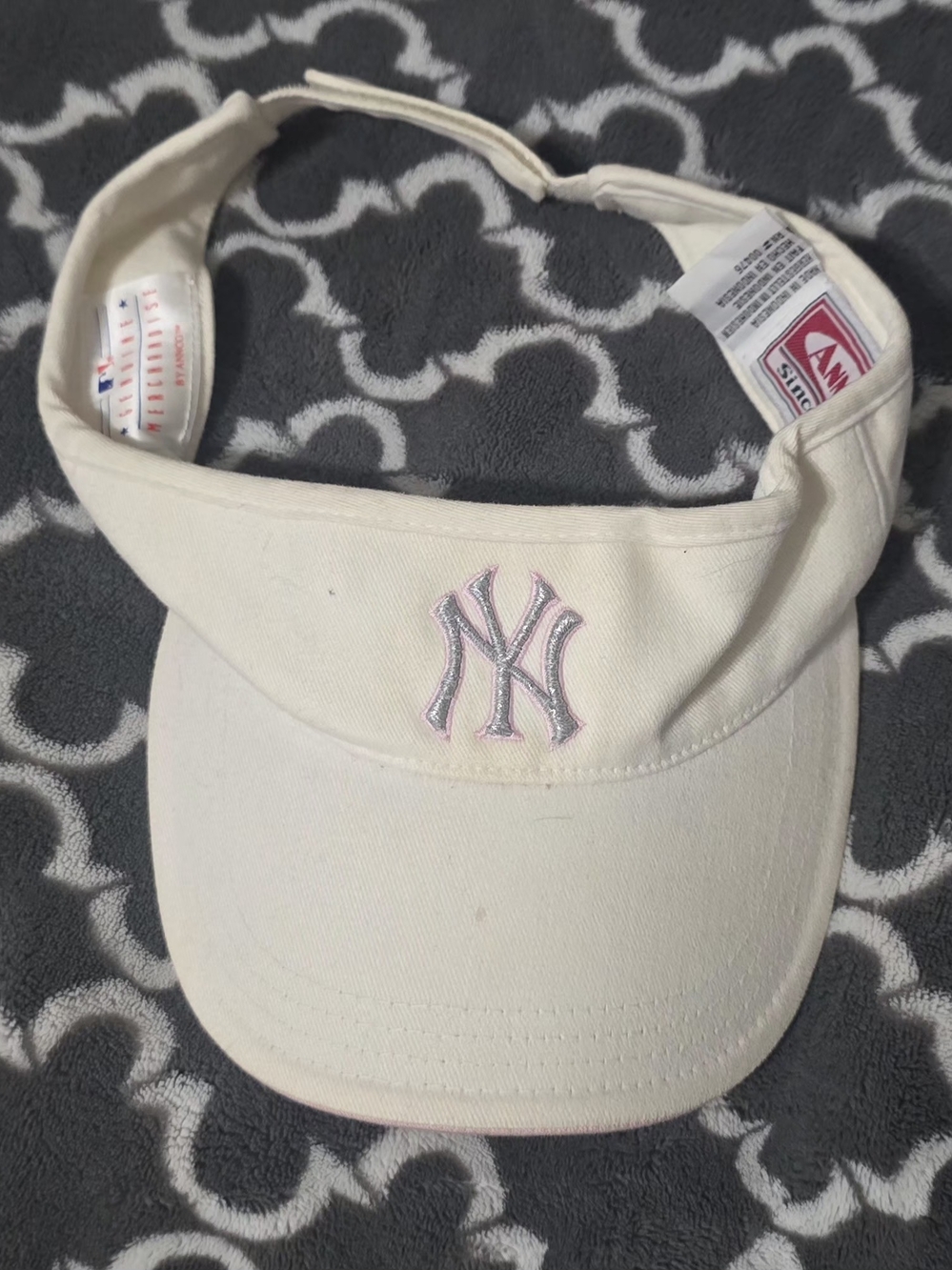 New York Yankees Cream Kids Visor with Pink Logo